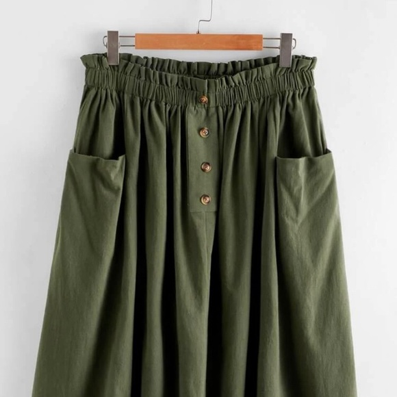 Dresses & Skirts - Frill waist skirt with pockets